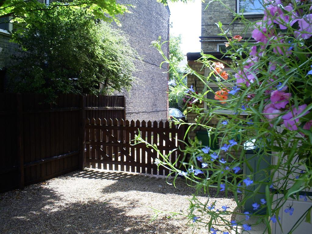 Fairways Guest House Cambridge  Luaran gambar